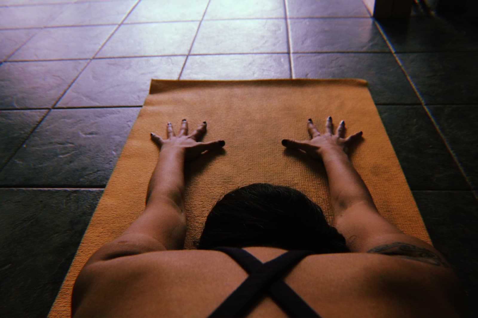 Yoga con elementos